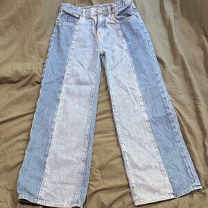 Stylish Two-Tone Girls Jeans